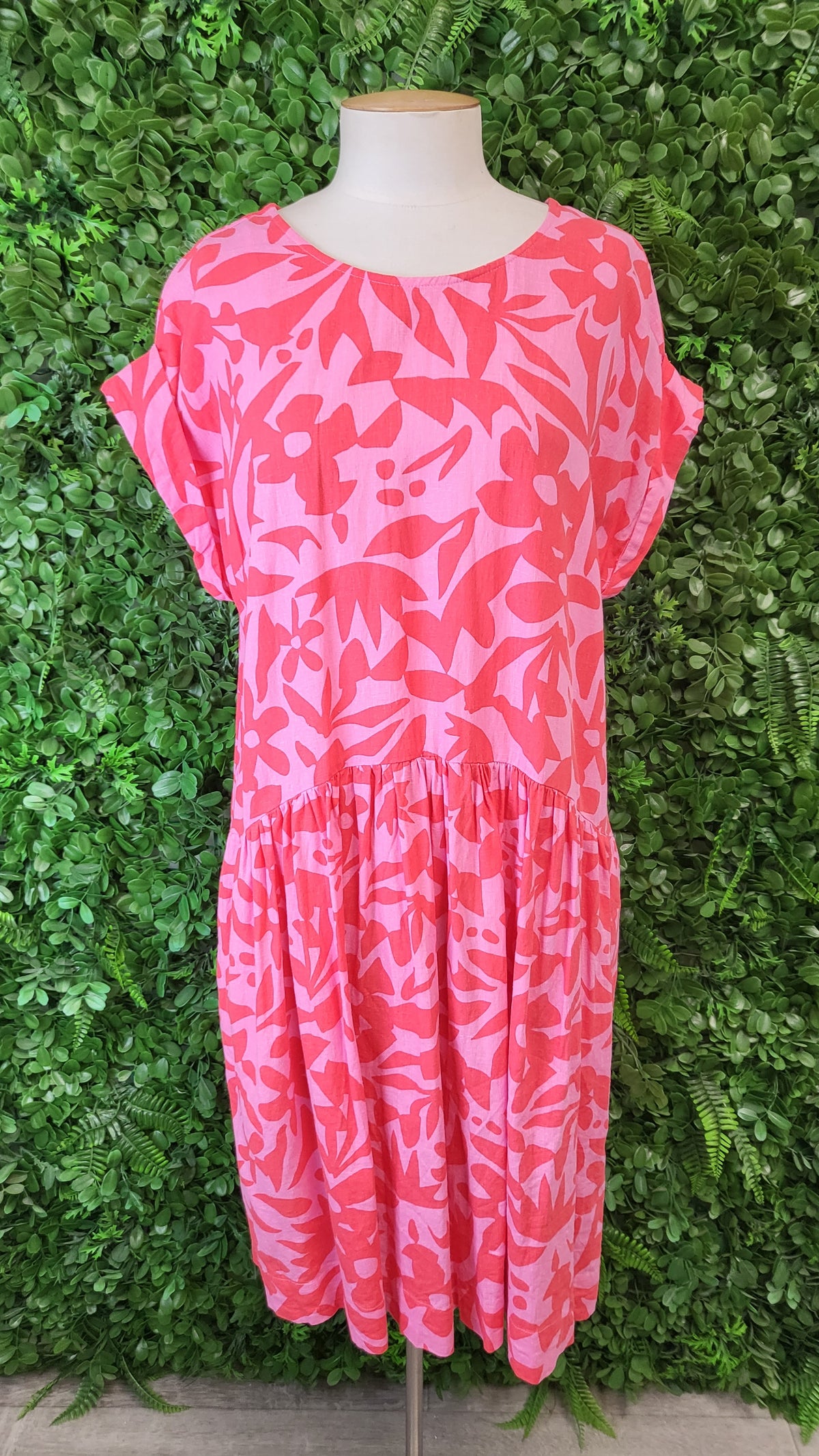 Elm Floral Drop Hem Dress (12)