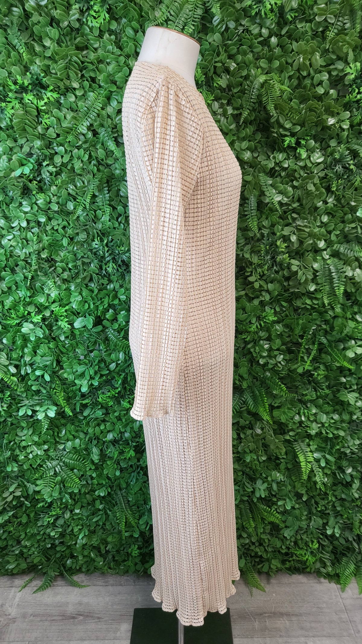 Esmaee Nude Textured Knit Dress (10)