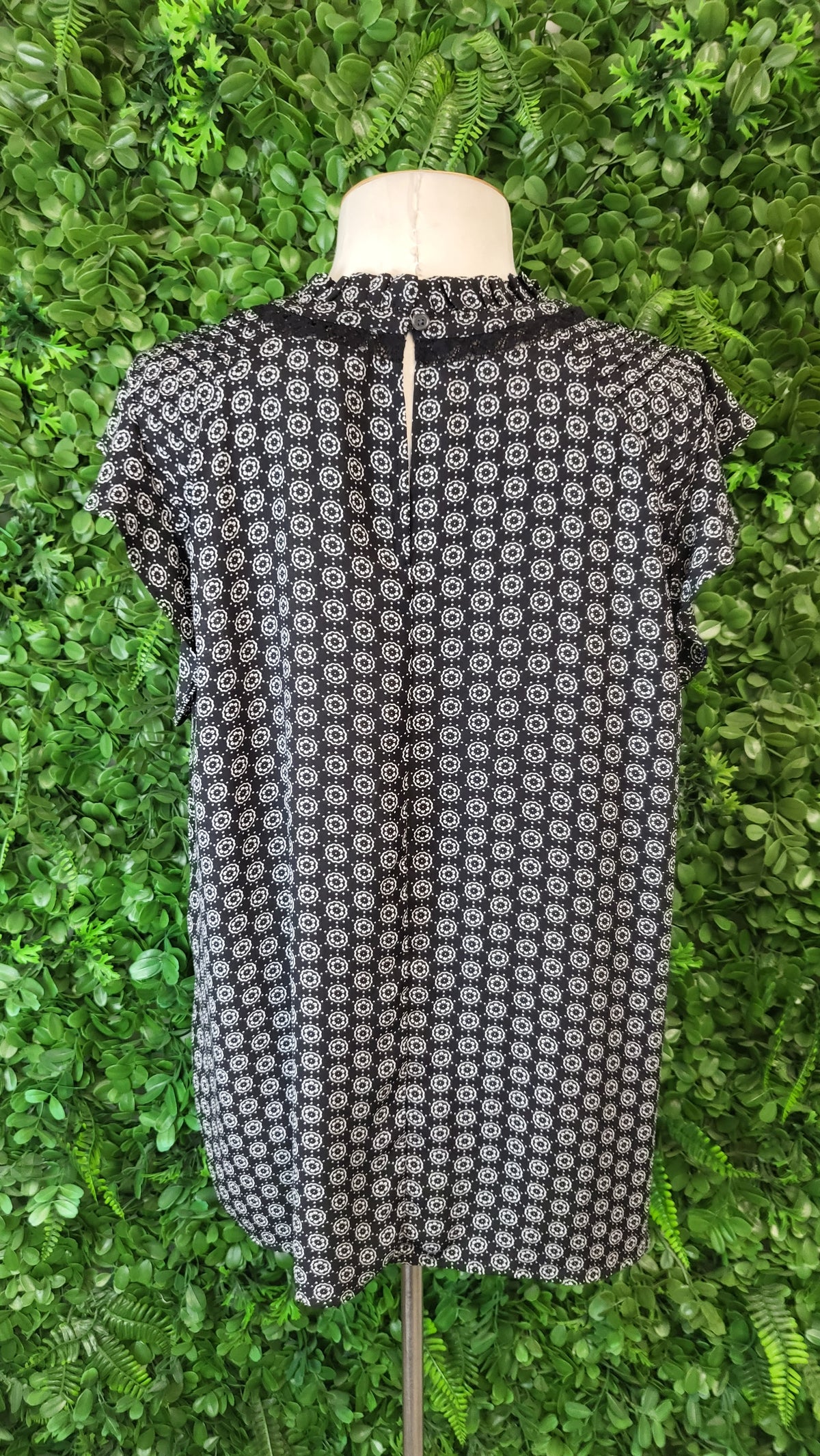 Loft Black/White Pleat Top (14)