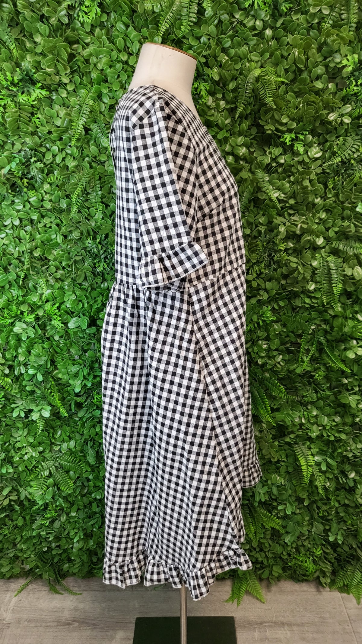 Cali & Co Gingham Frill Hem Dress BNWT (10-12)