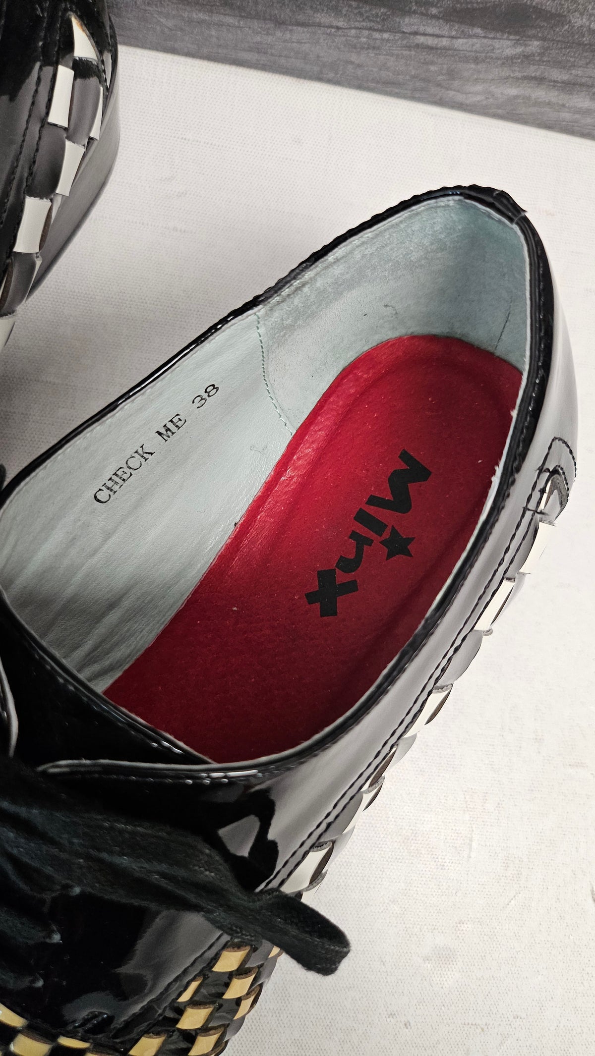 Minx Check Me Brogue (38)