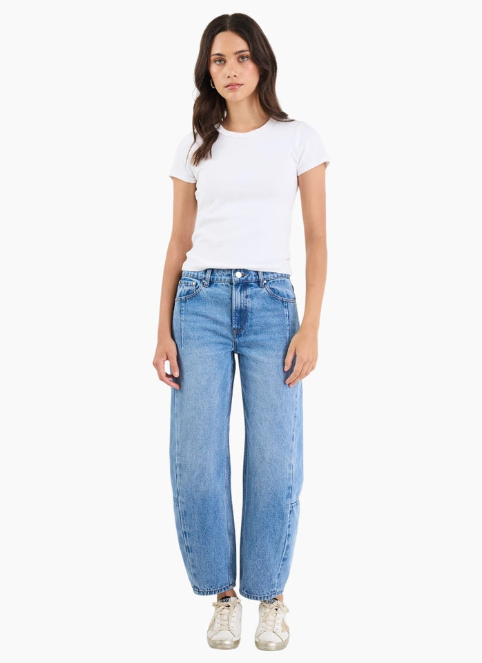 Among The Brave Mid Bue Graduate 90s Barrel Jeans BNWT (16)