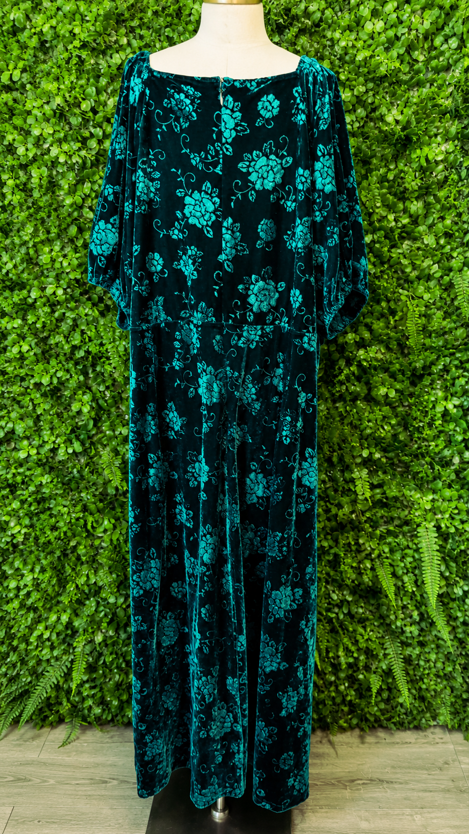 Ts Emerald Velvet Evening Dress (24)
